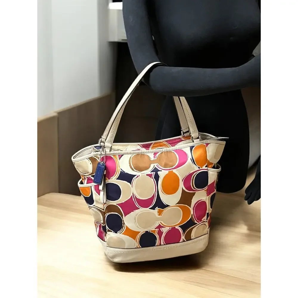 Coach F23299 Park Hand Drawn Scarf Print North/South Tote & Matching Wristlet
